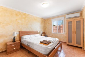 4 chambres, Wi-Fi gratuit, draps fournis