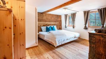 2 chambres, Wi-Fi gratuit, draps fournis