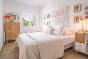 3 bedrooms, iron/ironing board, free WiFi, bed sheets - Vista Azul Alzira - Luxury Apartment with Sea View (Teulada)