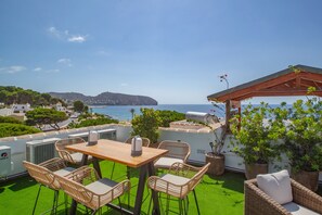 Outdoor dining - Vista Azul Alzira - Luxury Apartment with Sea View (Teulada)