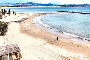 Imagen sin descripción, 2 de 37, botón