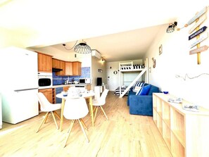 Imagen sin descripción, 5 de 37, botón