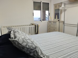 3 chambres, Wi-Fi gratuit, draps fournis