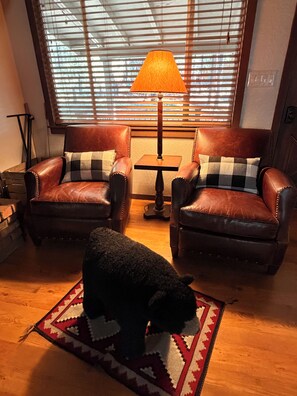 Interior - Cozy, quiet picturesque cabin in the pines & perfect escape from the heat! (Forest Lakes)
