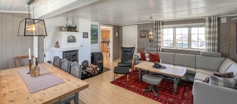 3 bedroom lovely home in Sjusjøen