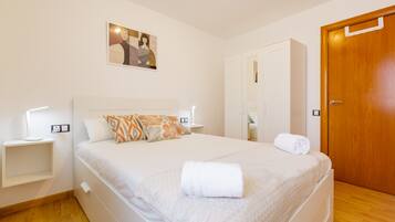 3 chambres, fer et planche Ă repasser, Wi-Fi gratuit, draps fournis