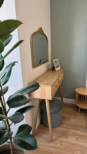 Interior - Un nid douillet très élégant aux portes de Paris. (Saint-Denis)