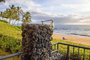 Beach nearby - Ocean Views | Polo Beach Club Ground Floor Condo | Walk to Beach, Private Patio (Wailea-Makena)