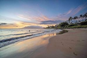 Beach nearby - Ocean Views | Polo Beach Club Ground Floor Condo | Walk to Beach, Private Patio (Wailea-Makena)