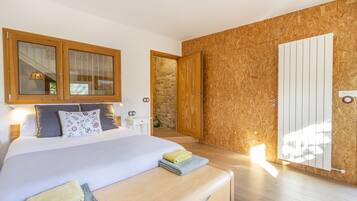 1 quarto, ferros/tábuas de passar roupa, Wi-Fi de cortesia