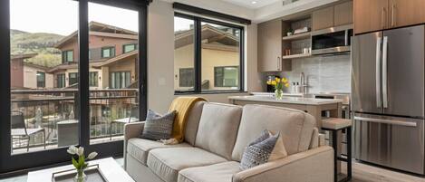 Televisie en een open haard