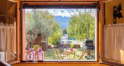 Holiday Home 'El Mirador Del Gato 1' with Mountain View, Shared Pool and Wi-Fi