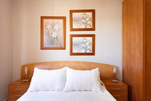 1 bedroom, iron/ironing board, WiFi, bed sheets - Casa Ana - Charming Sea View, El Hierro (La Restinga)