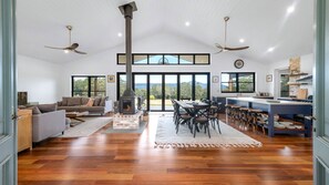 Interior - Yarrunga - Kangaroo Valley (Kangaroo Valley)