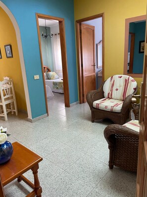 2 habitaciones, wifi gratis y ropa de cama 