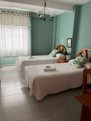 2 chambres, Wi-Fi gratuit, draps fournis