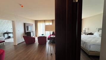 Suite Premium | 1 chambre, literie de qualité supérieure, minibar