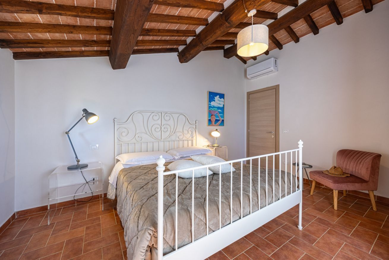 2 bedrooms, iron/ironing board, travel crib, WiFi
