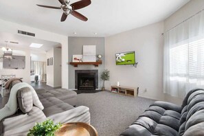 TV, fireplace, offices