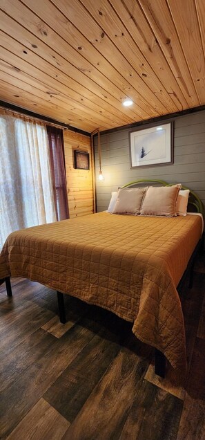 1 室のベッドルーム、WiFi、ベッドシーツ