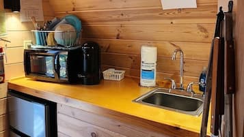 Fridge, microwave, coffee/tea maker, toaster
