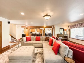 Smart TV, fireplace, DVD player, books