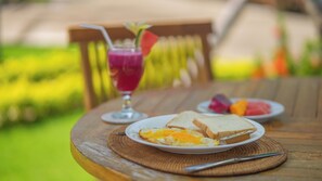 Daily continental breakfast for a fee