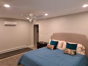 5 bedrooms, WiFi, bed sheets - Detroit Lake, Shorewood Drive (Detroit Lakes)