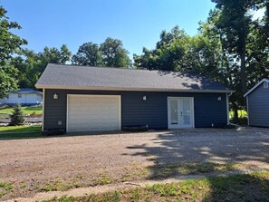 Exterior - Detroit Lake, Shorewood Drive (Detroit Lakes)