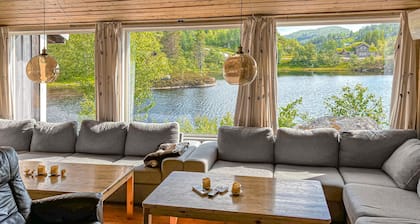 Amazing apartment in Tjørhom