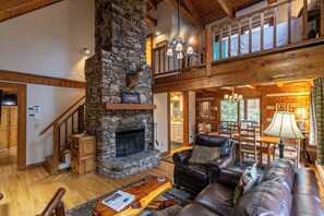 Cabin, Multiple Beds, Hot Tub, Mountain View (Hummingbird Hollow ) | Living area | Fireplace - Hummingbird Hollow (Banner Elk)