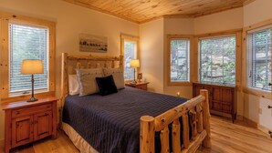 Condo, Multiple Beds, Hot Tub, Mountain View (Sugar Haven) | 2 bedrooms, individually decorated, individually furnished - Sugar Haven (Banner Elk)