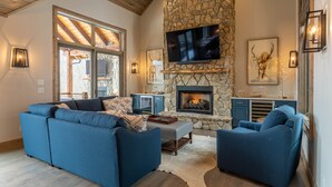 Cabin, Multiple Beds, Hot Tub, Mountain View (Birds Nest Retreat at Eagles Nest) | Living area | Fireplace - Birds Nest Retreat at Eagles Nest (Banner Elk)