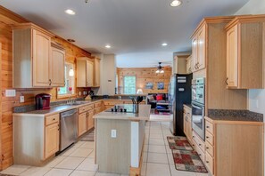 Private kitchen - 1-2 Remember (Banner Elk)