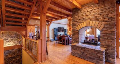 The Lodge at Twin Rivers