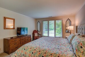 Condo, nhiều giường, sân hiên, quang cảnh núi (Lakes View at Hound Ears) | 4 phòng ngủ, trang trí khác biệt