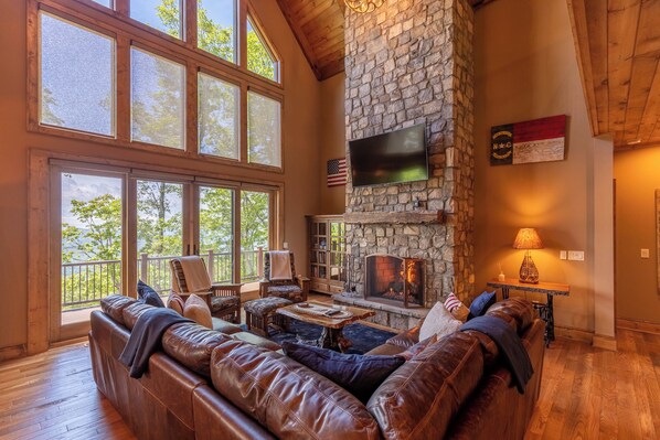 House, Multiple Beds, Hot Tub, Mountain View (The Refuge at Eagles Nest) | Living area | Fireplace - The Refuge at Eagles Nest (Banner Elk)