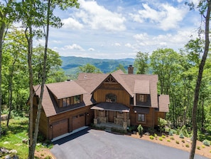 Exterior - The Refuge at Eagles Nest (Banner Elk)