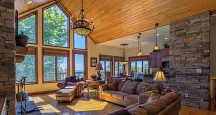 Heart Rock Lodge