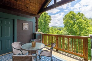 Condo, Multiple Beds, Hot Tub, Mountain View (Still Lake Haven at Echota) | Outdoor dining - Still Lake Haven at Echota (Boone)