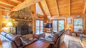 Fireplace - Eagle Trace (Vilas)