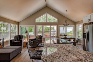 House, Multiple Beds, Hot Tub, Mountain View (Lessons from Mars) | Interior - Lessons from Mars (Banner Elk)