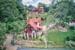 Exterior - Storybook Cottage at Eagles Nest (Banner Elk)