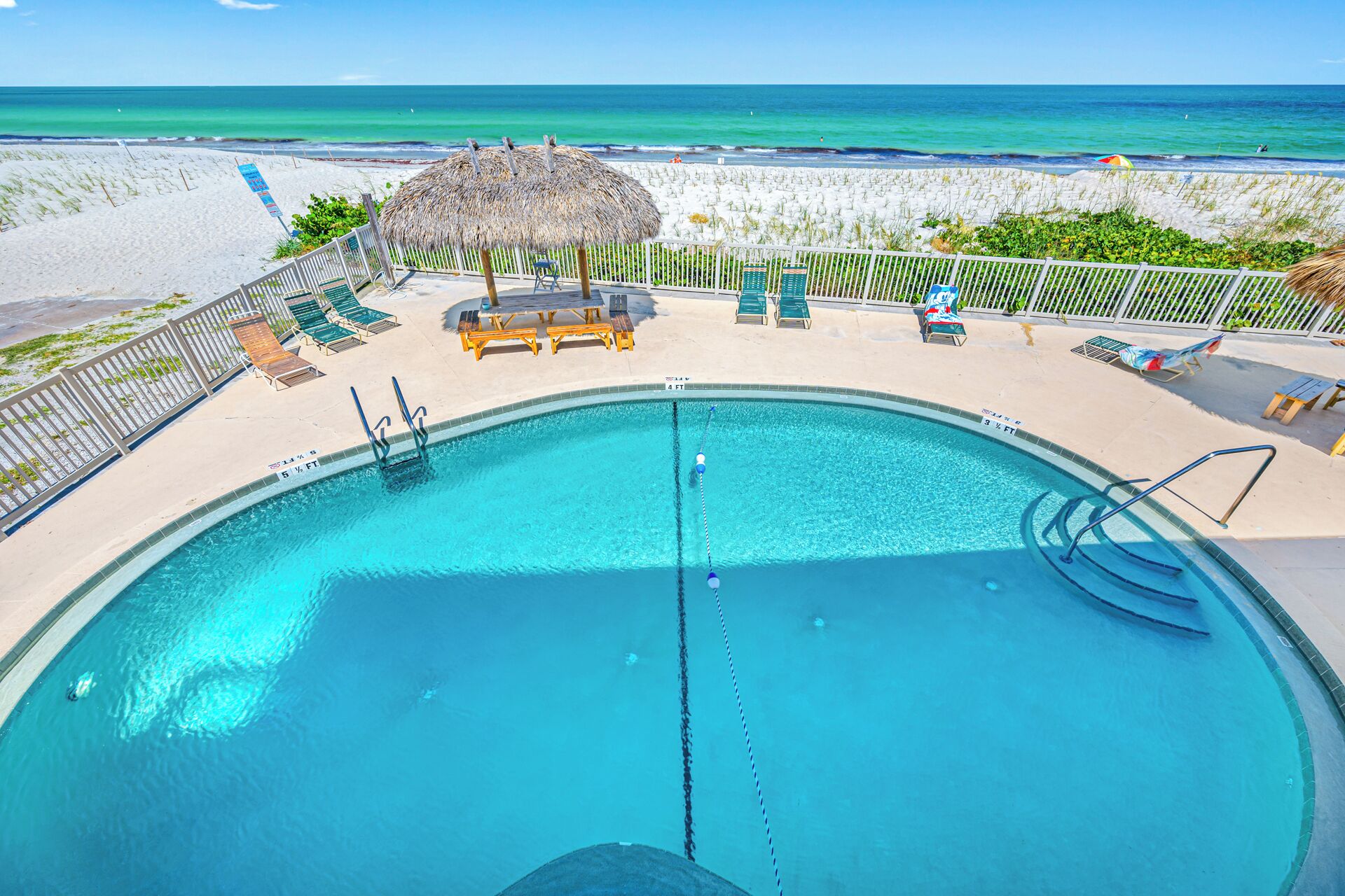 Chateau 7W – Your Serene Beachfront Getaway!