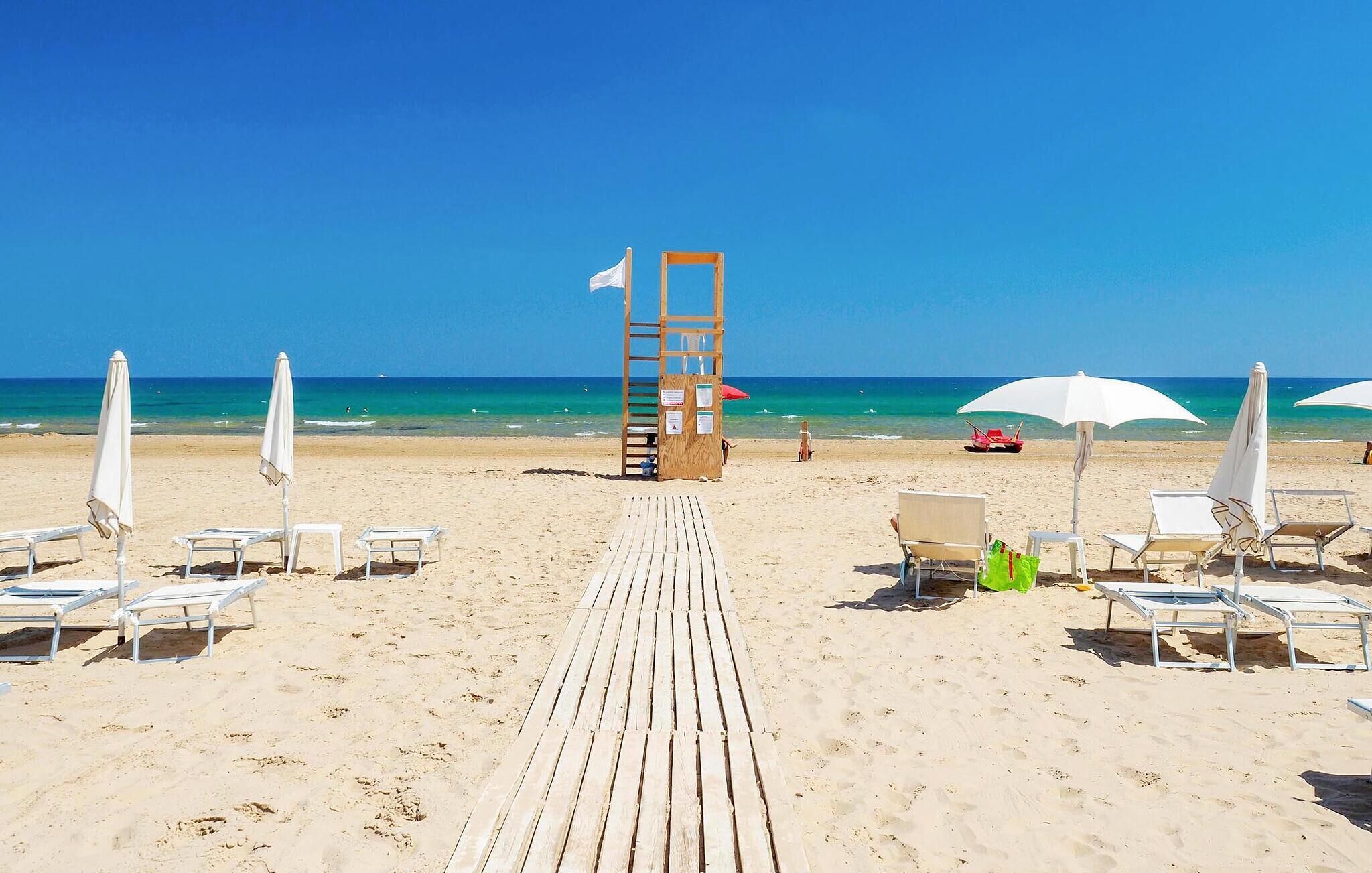 Beach nearby, fishing