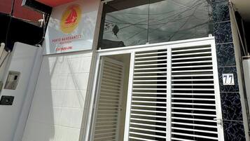 Fachada da propriedade