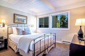 3 chambres, fer et planche à repasser, Wi-Fi gratuit, draps fournis