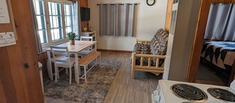 Riverside Point Resort #3 | 2 Bed, 1 Bath