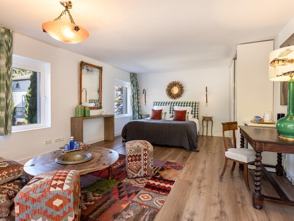 WiFi, bed sheets - Suite - Jardín Celestial de los Bereberes (Mijas)