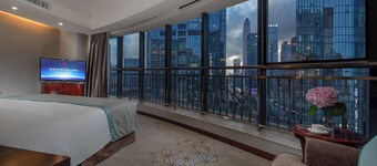 Fuqinglong Huatian Holiday Hotel